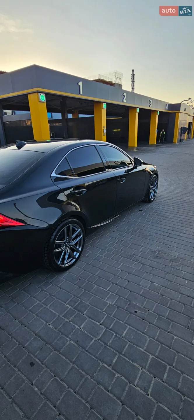 2020 Lexus IS - мініатюра 15