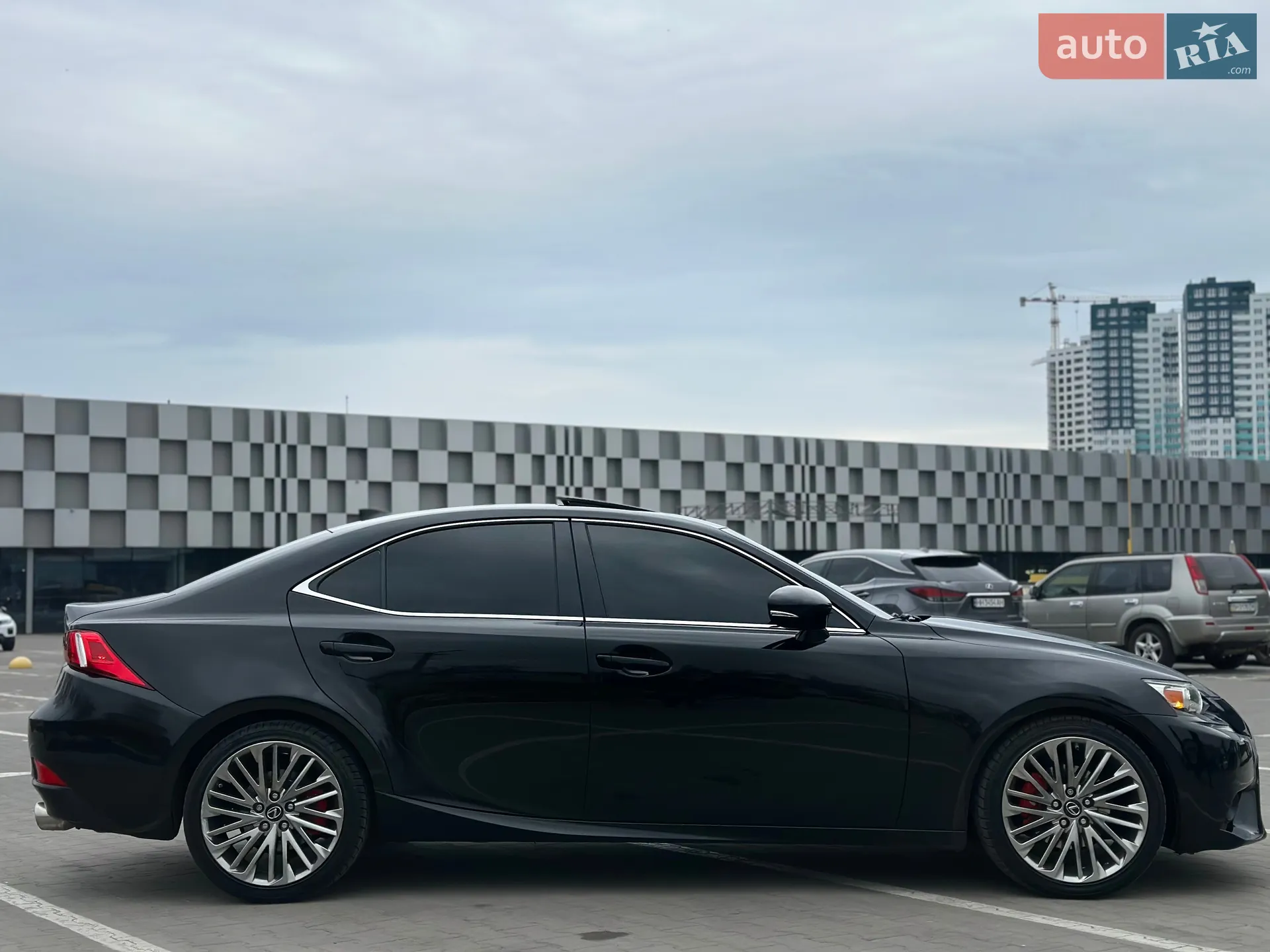 2015 Lexus IS - мініатюра 8