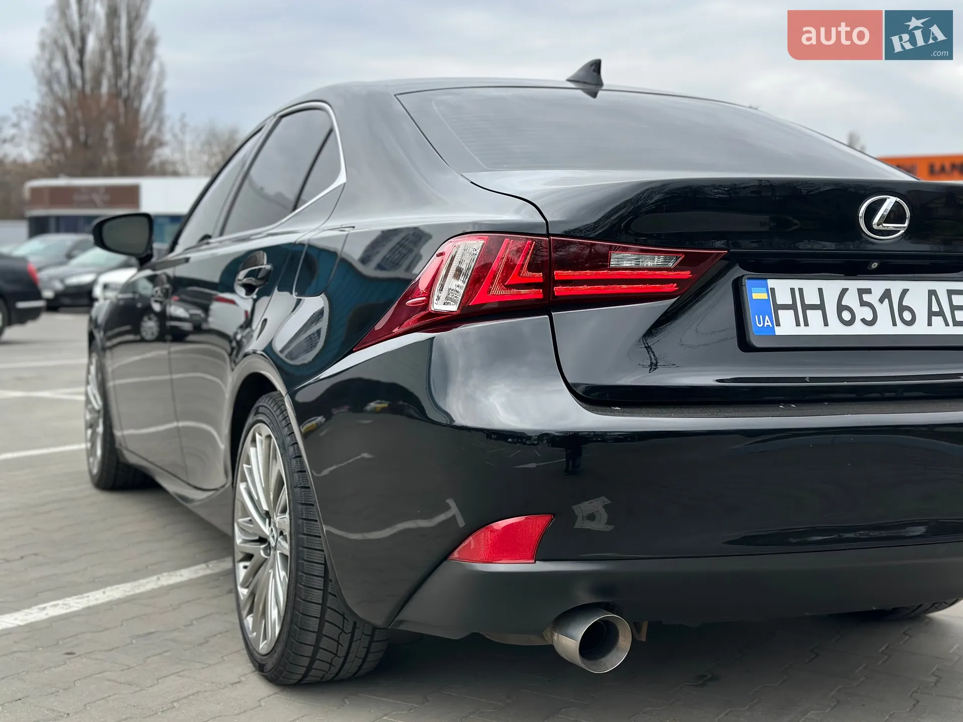2015 Lexus IS - мініатюра 12