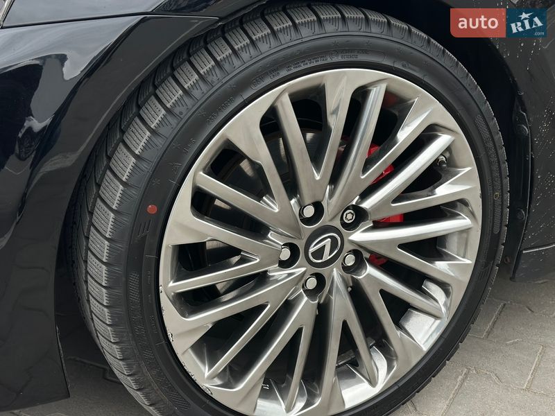 Седан Lexus IS 2015 в Одессе