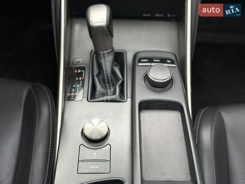 Седан Lexus IS 2015 в Одессе