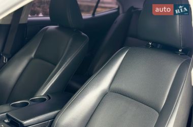 Седан Lexus IS 2015 в Одессе