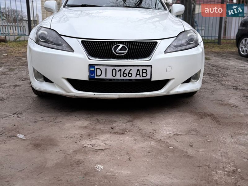 Седан Lexus IS 2006 в Киеве