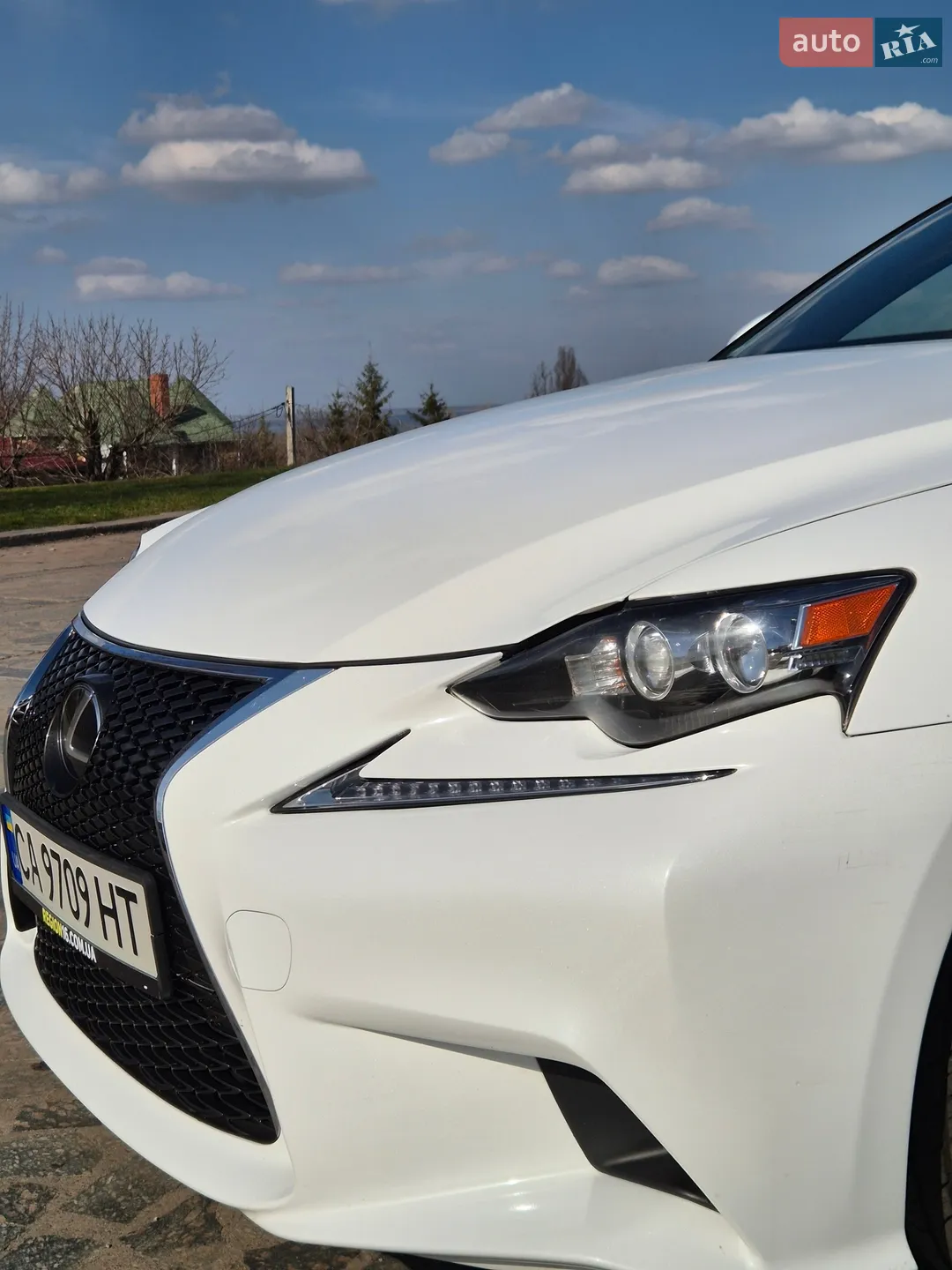 2016 Lexus IS - мініатюра 4
