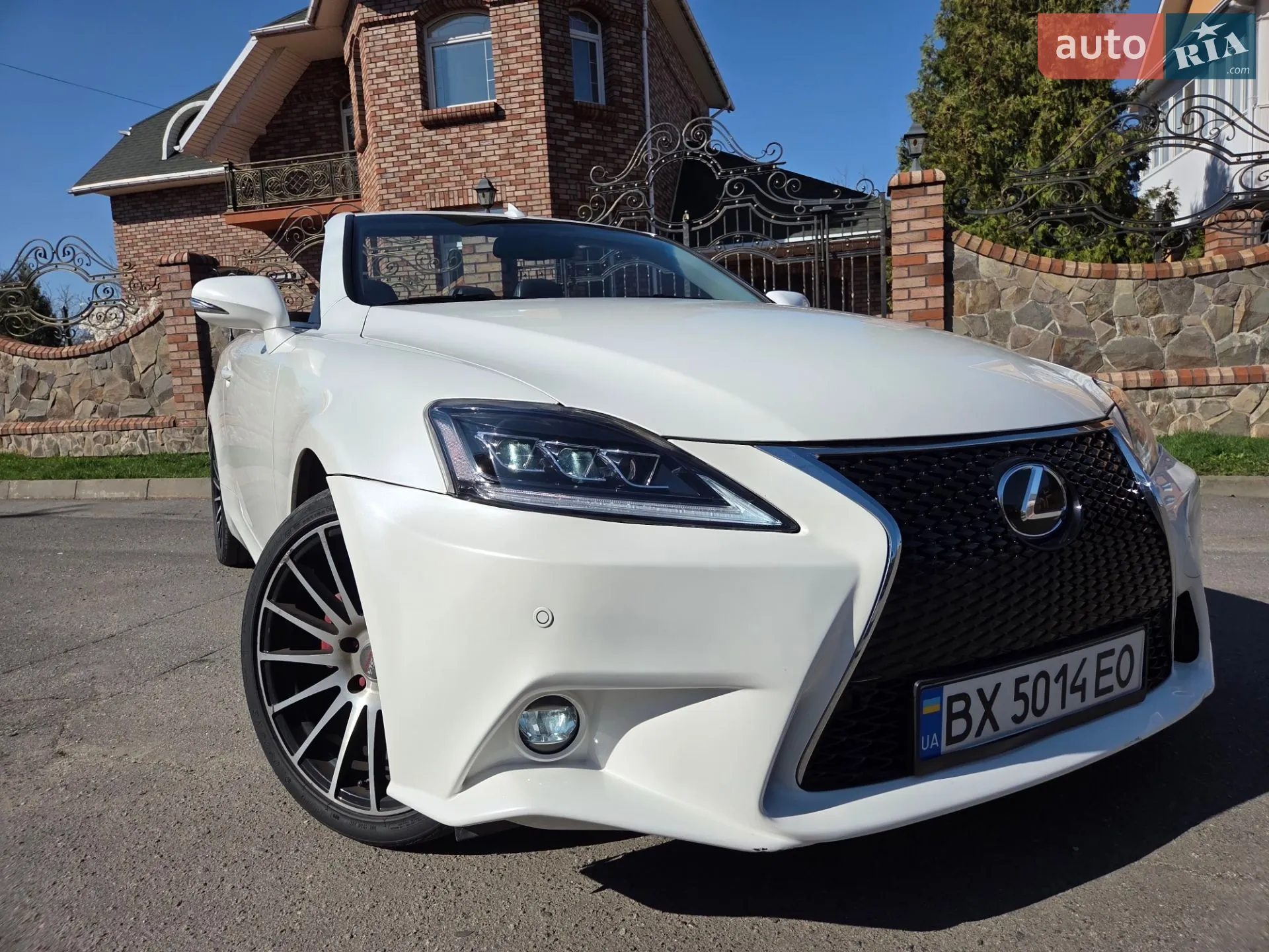 2012 Lexus IS - мініатюра 9