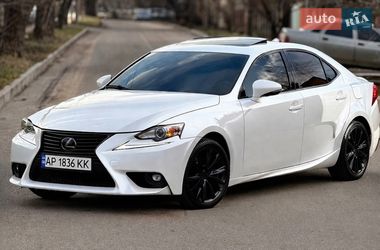 Седан Lexus IS 2015 в Запоріжжі