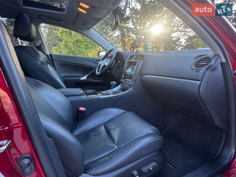 Седан Lexus IS 2010 в Одессе