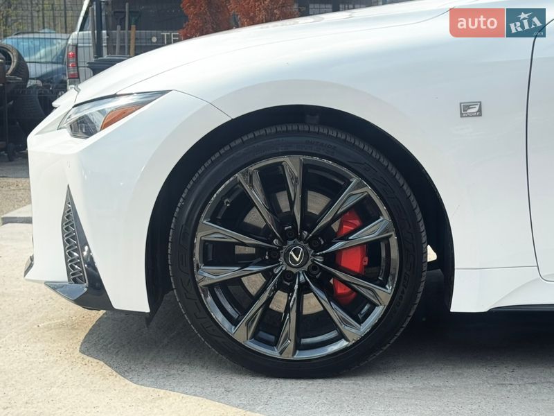 Седан Lexus IS 2021 в Киеве фото 5 Седан Lexus IS 2021 в Киеве