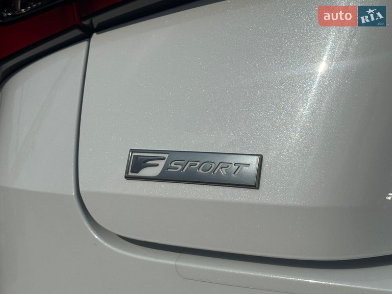 Седан Lexus IS 2021 в Киеве фото 13 Седан Lexus IS 2021 в Киеве