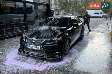 Седан Lexus IS 2014 в Дніпрі