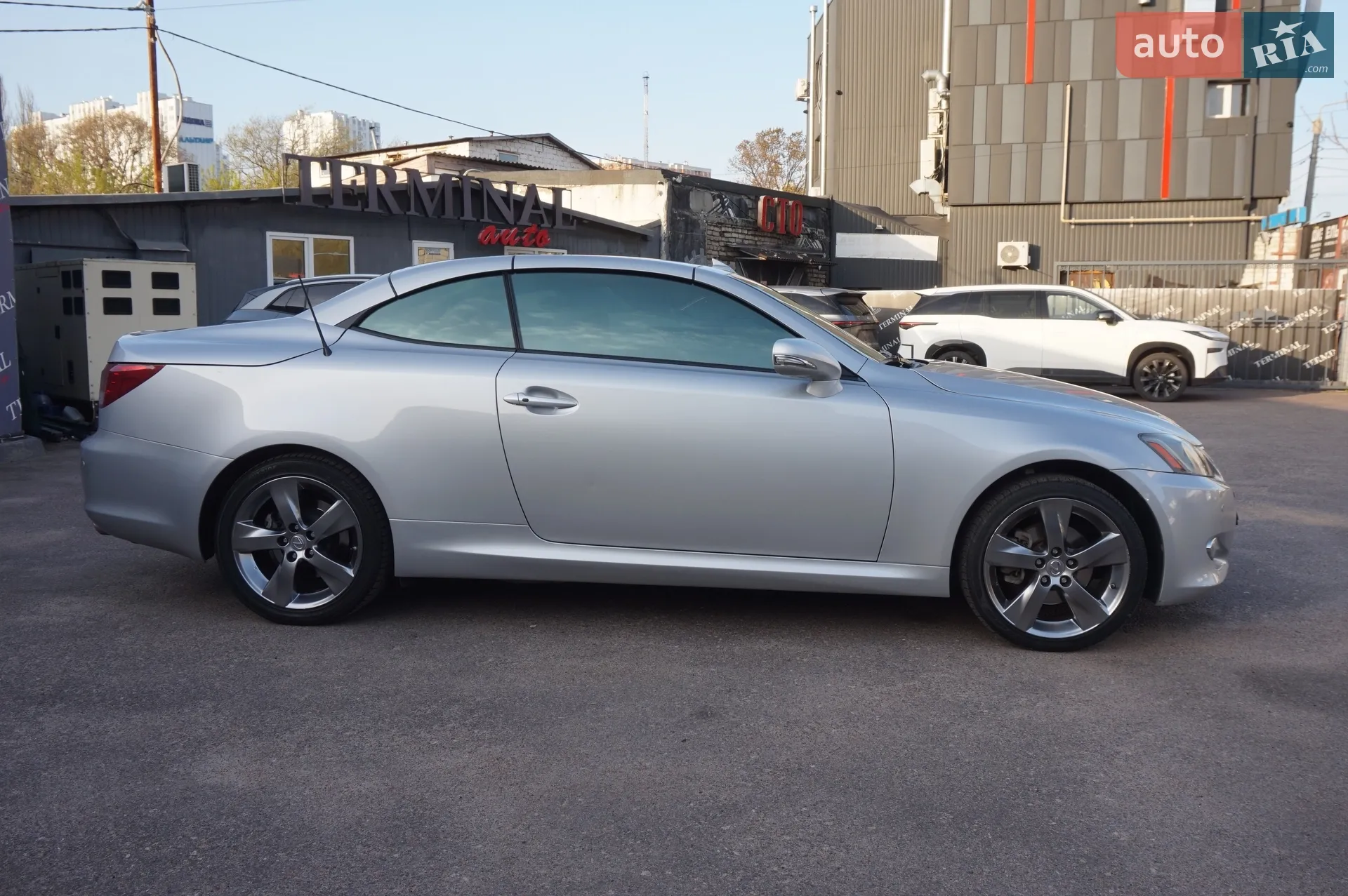 2010 Lexus IS - мініатюра 5