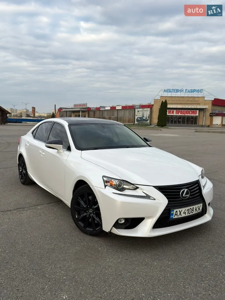 2014 Lexus IS - мініатюра 15