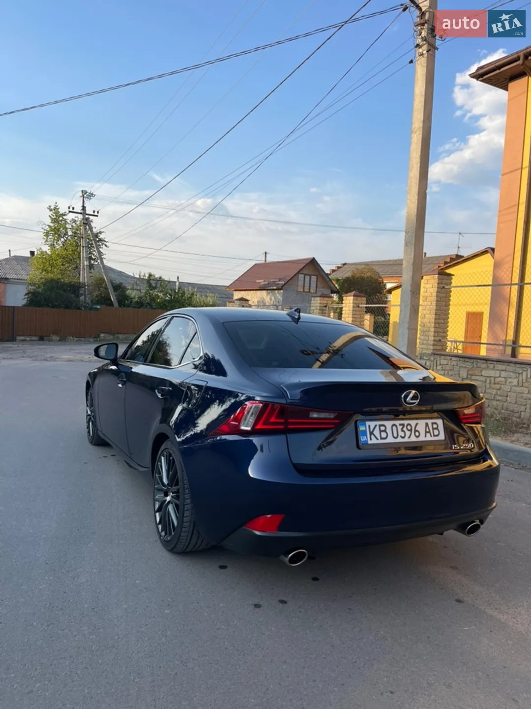 2014 Lexus IS - мініатюра 10