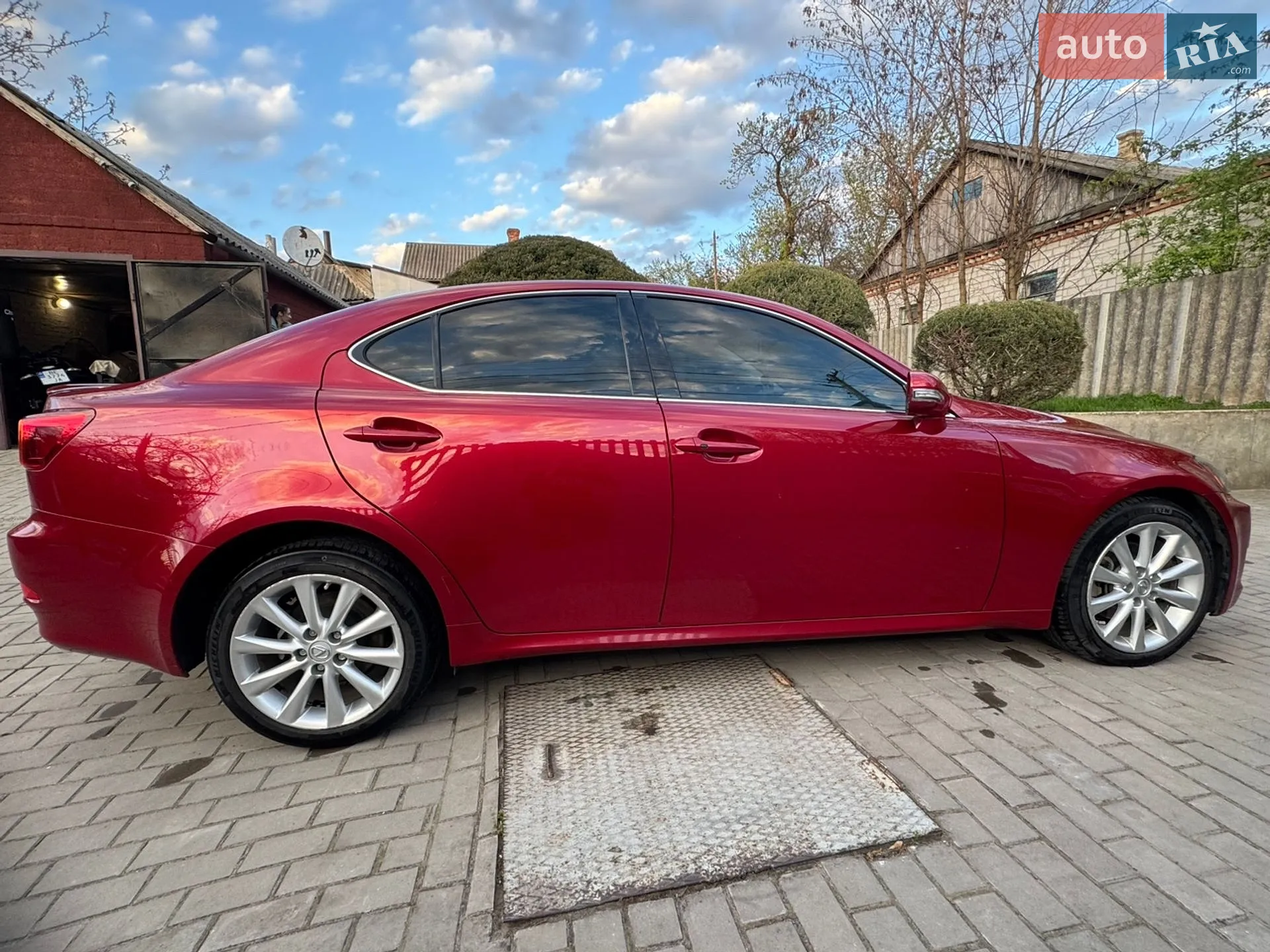 2010 Lexus IS - мініатюра 11