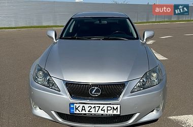 Седан Lexus IS 2008 в Киеве