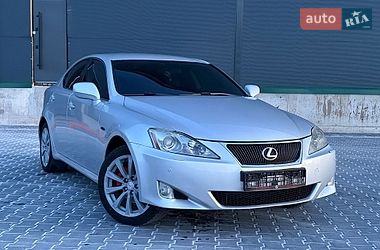 Седан Lexus IS 2005 в Тернополі