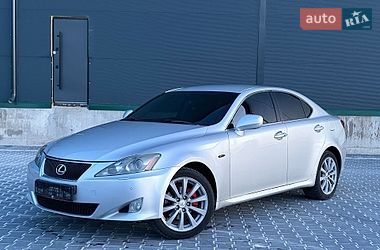 Седан Lexus IS 2005 в Тернополі