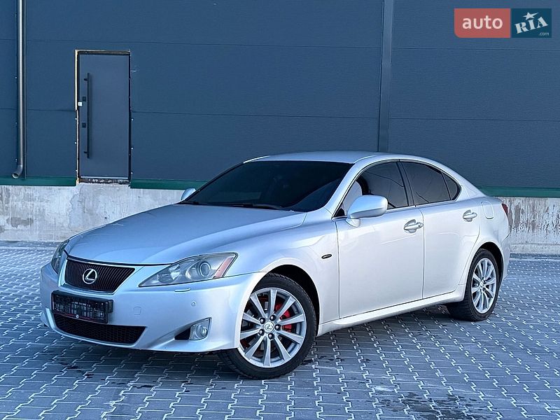 Седан Lexus IS 2005 в Тернополі