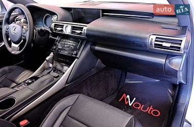 Седан Lexus IS 2013 в Одесі