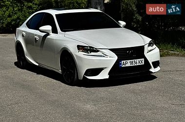 Седан Lexus IS 2015 в Запорожье