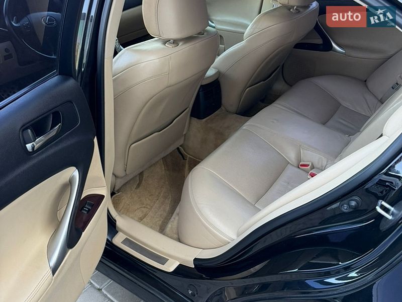 Седан Lexus IS 2007 в Одессе