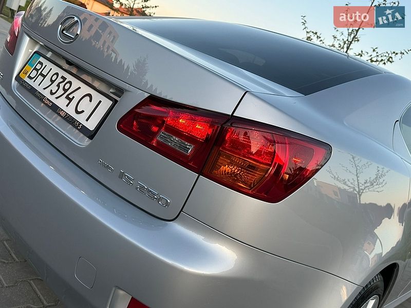 Седан Lexus IS 2006 в Одессе