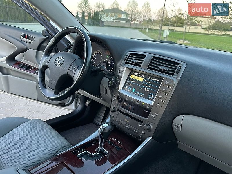 Седан Lexus IS 2006 в Одессе