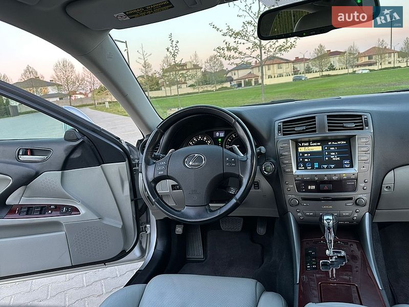 Седан Lexus IS 2006 в Одессе