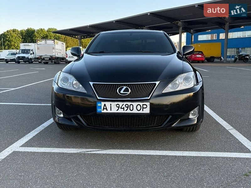 Lexus IS 2006