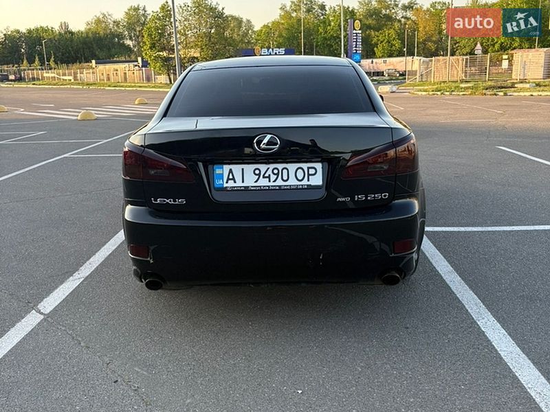 Седан Lexus IS 2006 в Киеве