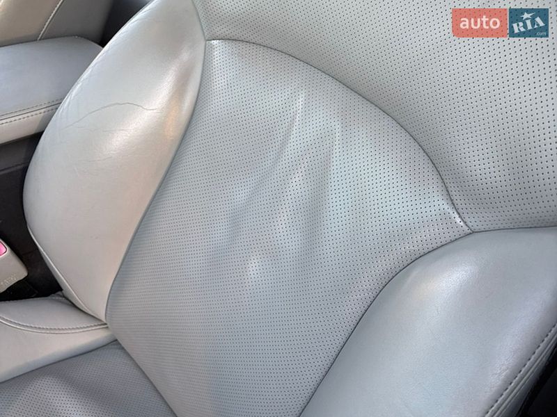 Седан Lexus IS 2006 в Киеве