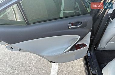 Седан Lexus IS 2006 в Киеве
