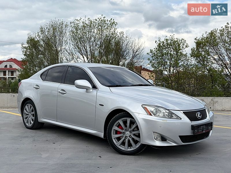 Седан Lexus IS 2005 в Тернополе