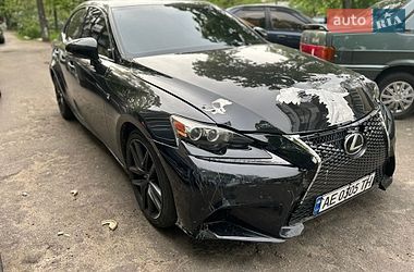 Седан Lexus IS 2014 в Києві