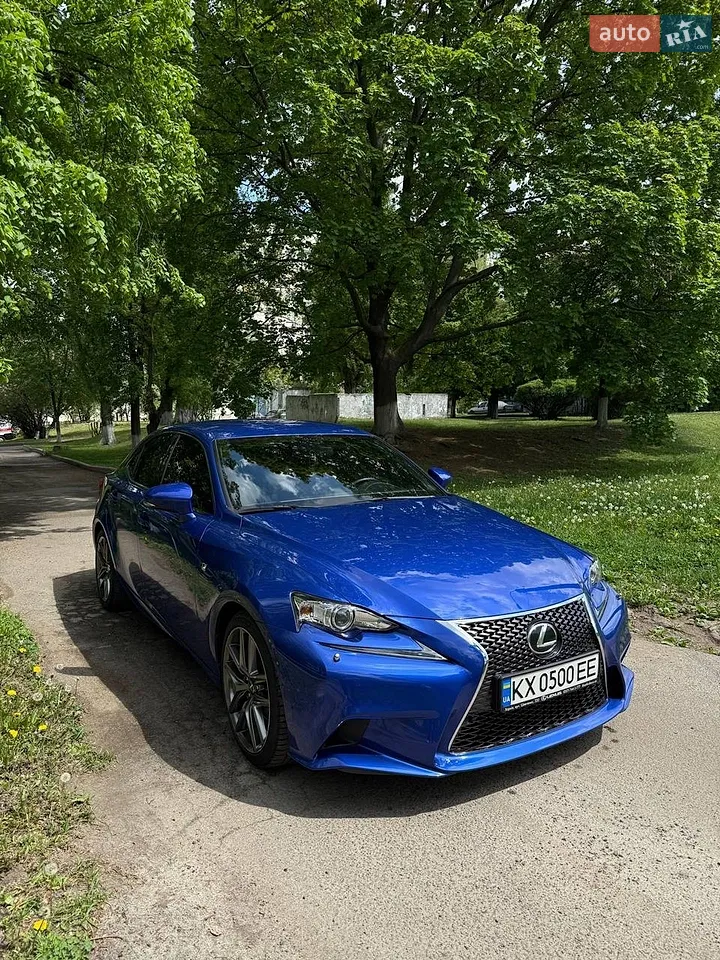 2014 Lexus IS - мініатюра 16