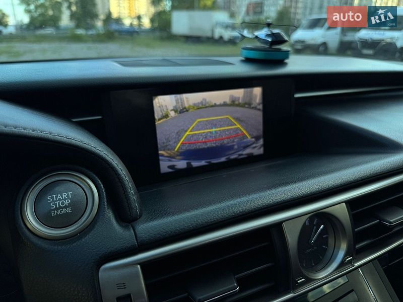Седан Lexus IS 2014 в Киеве