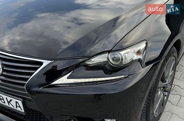 Седан Lexus IS 2014 в Тернополі