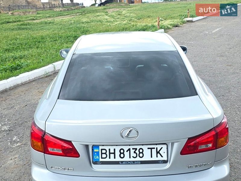 Седан Lexus IS 2005 в Белгороде-Днестровском