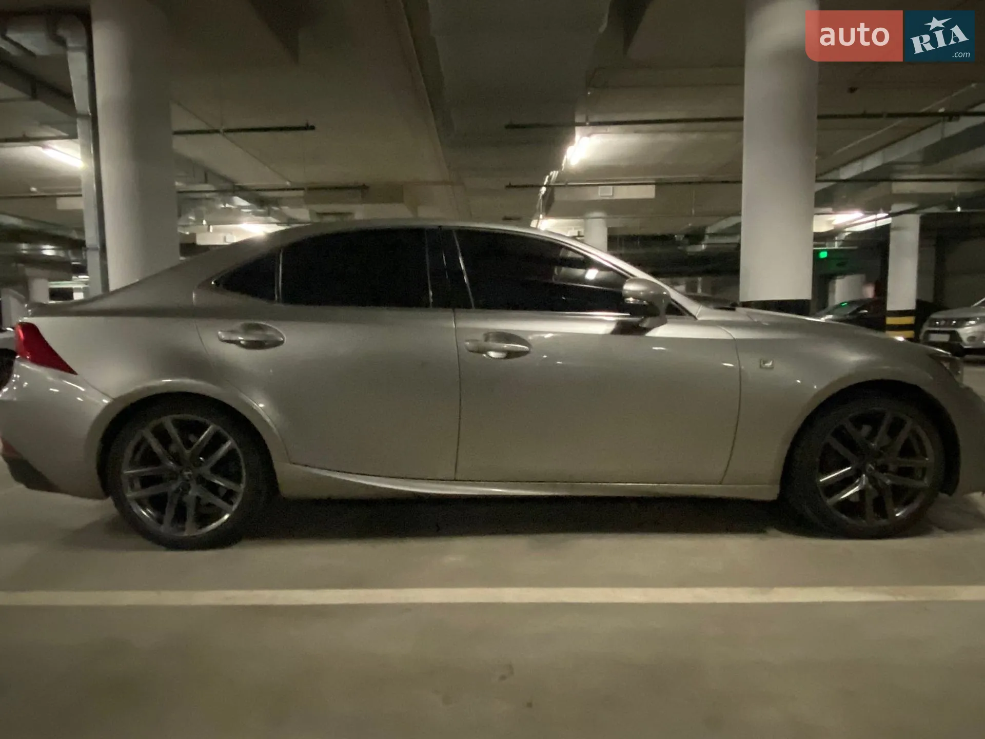 2018 Lexus IS - мініатюра 5
