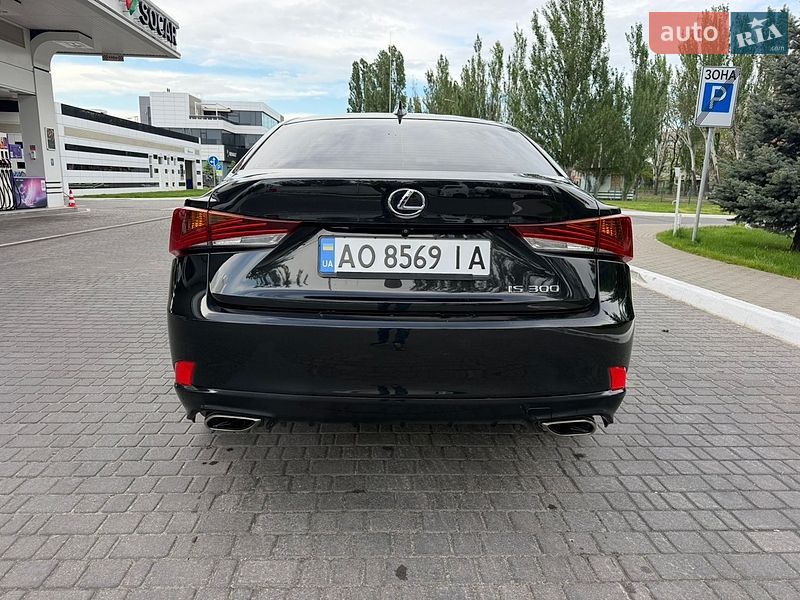 Седан Lexus IS 2017 в Одесі фото 6 Седан Lexus IS 2017 в Одесі