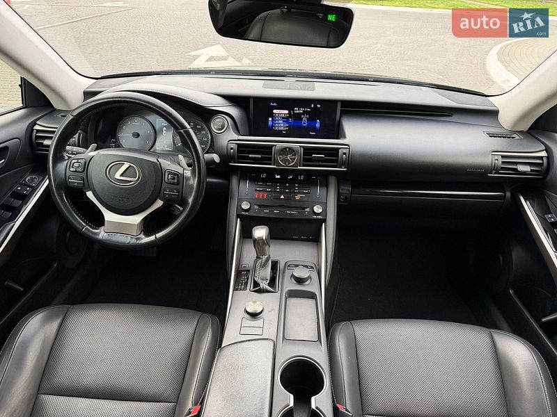 Седан Lexus IS 2017 в Одесі фото 16 Седан Lexus IS 2017 в Одесі