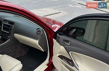 Седан Lexus IS 2012 в Львове