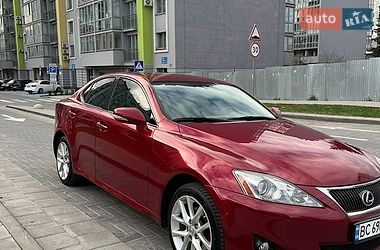Седан Lexus IS 2012 в Львове