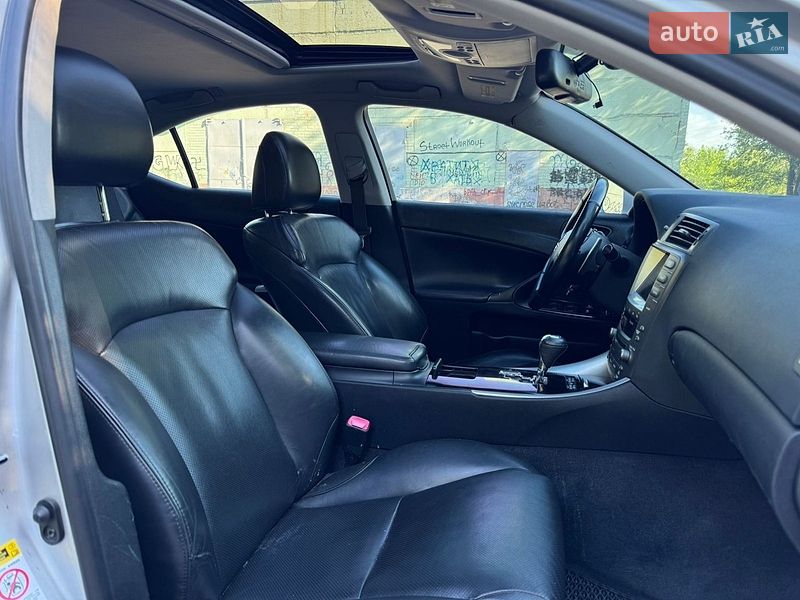 Седан Lexus IS 2008 в Дніпрі фото 21 Седан Lexus IS 2008 в Дніпрі