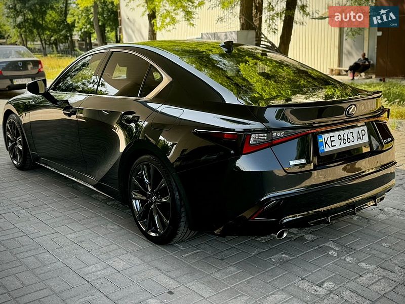 Седан Lexus IS 2021 в Дніпрі фото 4 Седан Lexus IS 2021 в Дніпрі