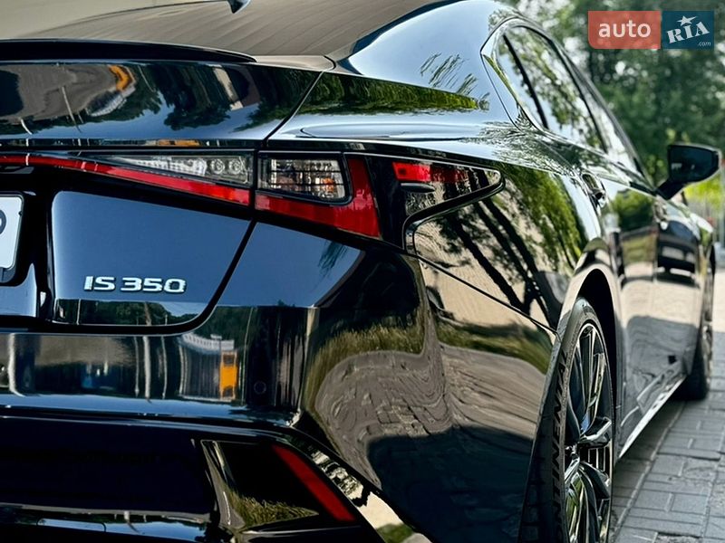 Седан Lexus IS 2021 в Днепре фото 5 Седан Lexus IS 2021 в Днепре