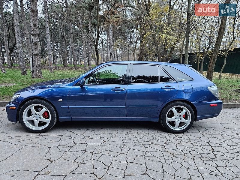Универсал Lexus IS 2002 в Одессе