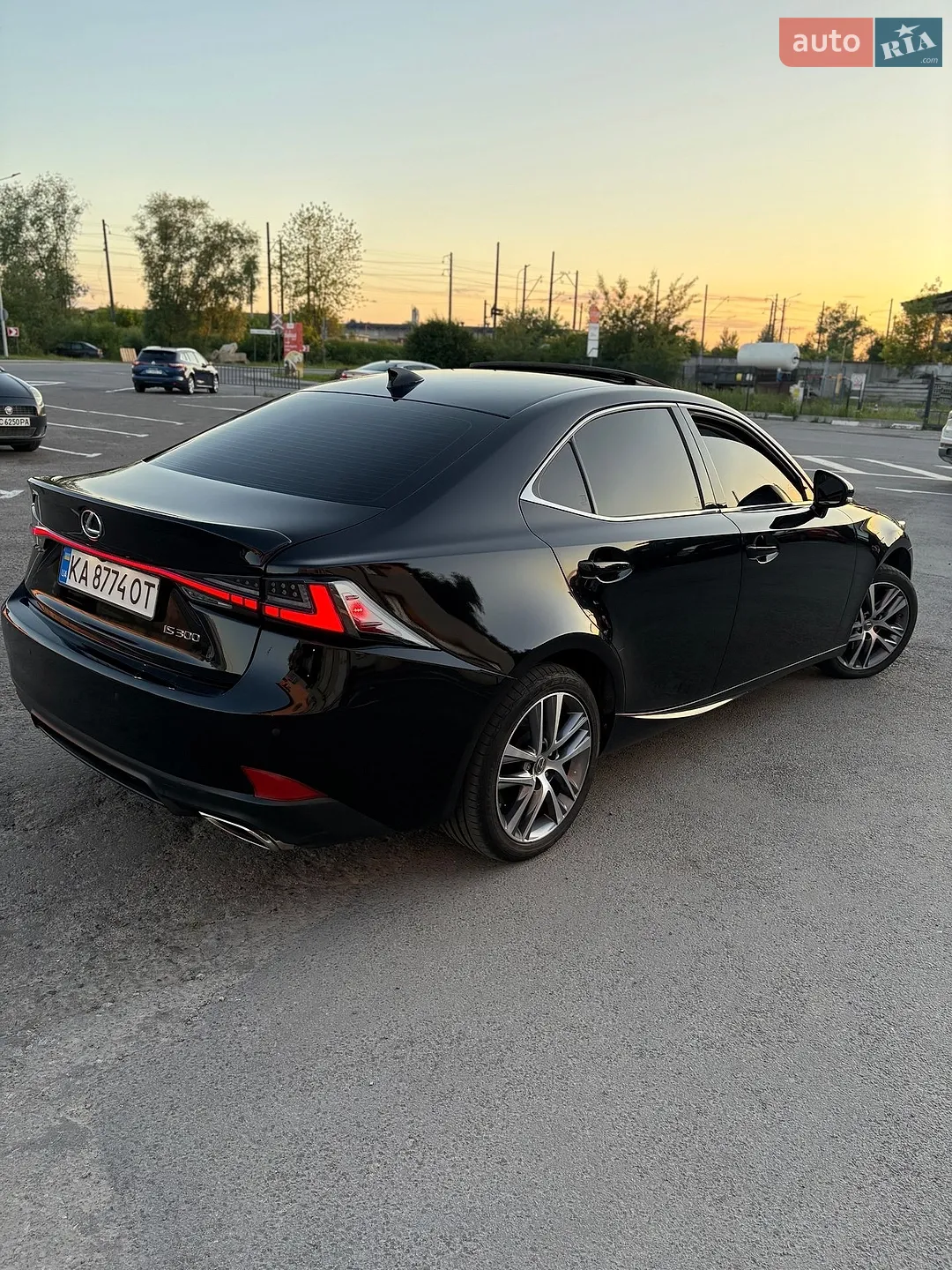 2020 Lexus IS - мініатюра 5