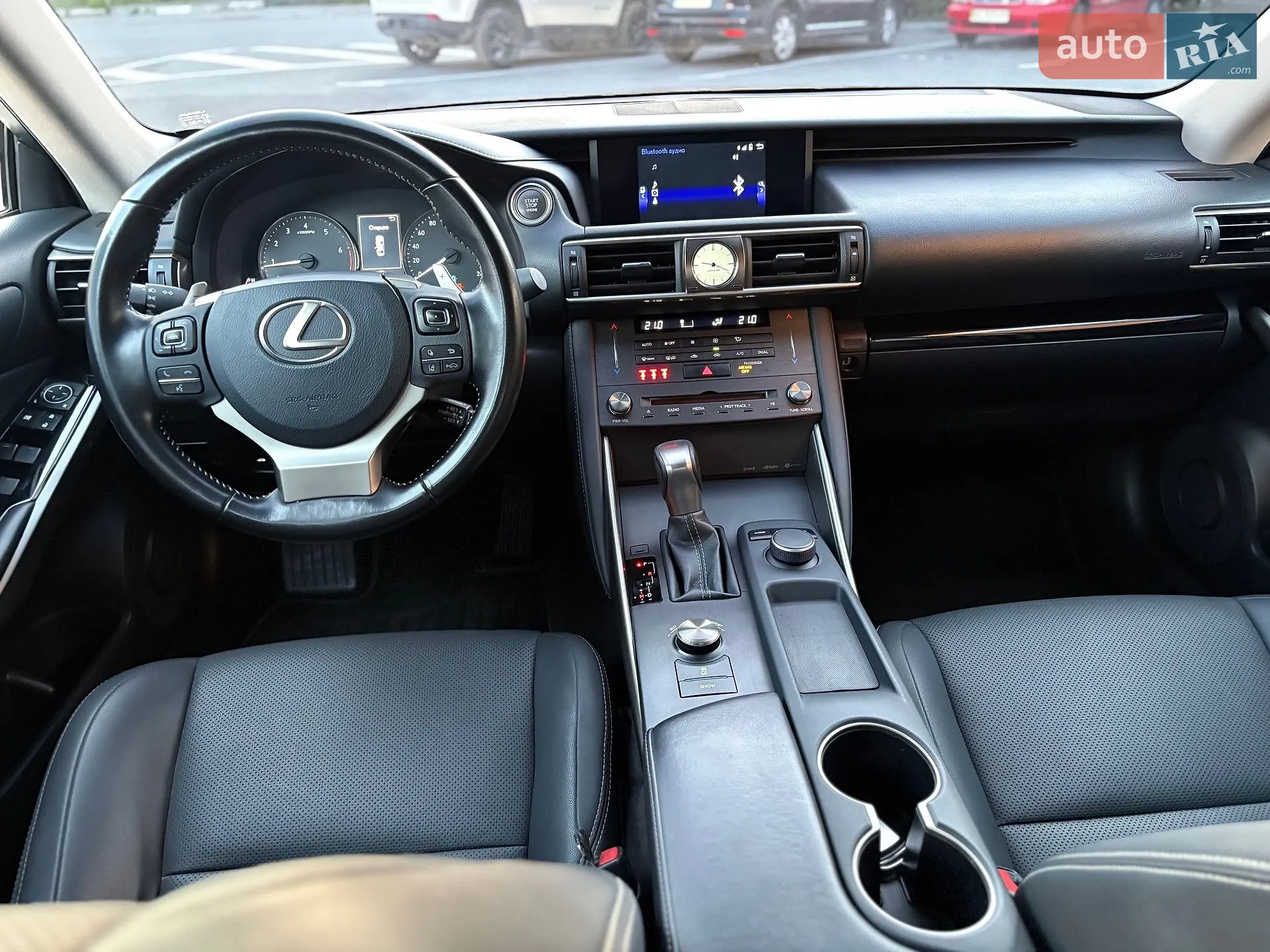 2020 Lexus IS - мініатюра 15