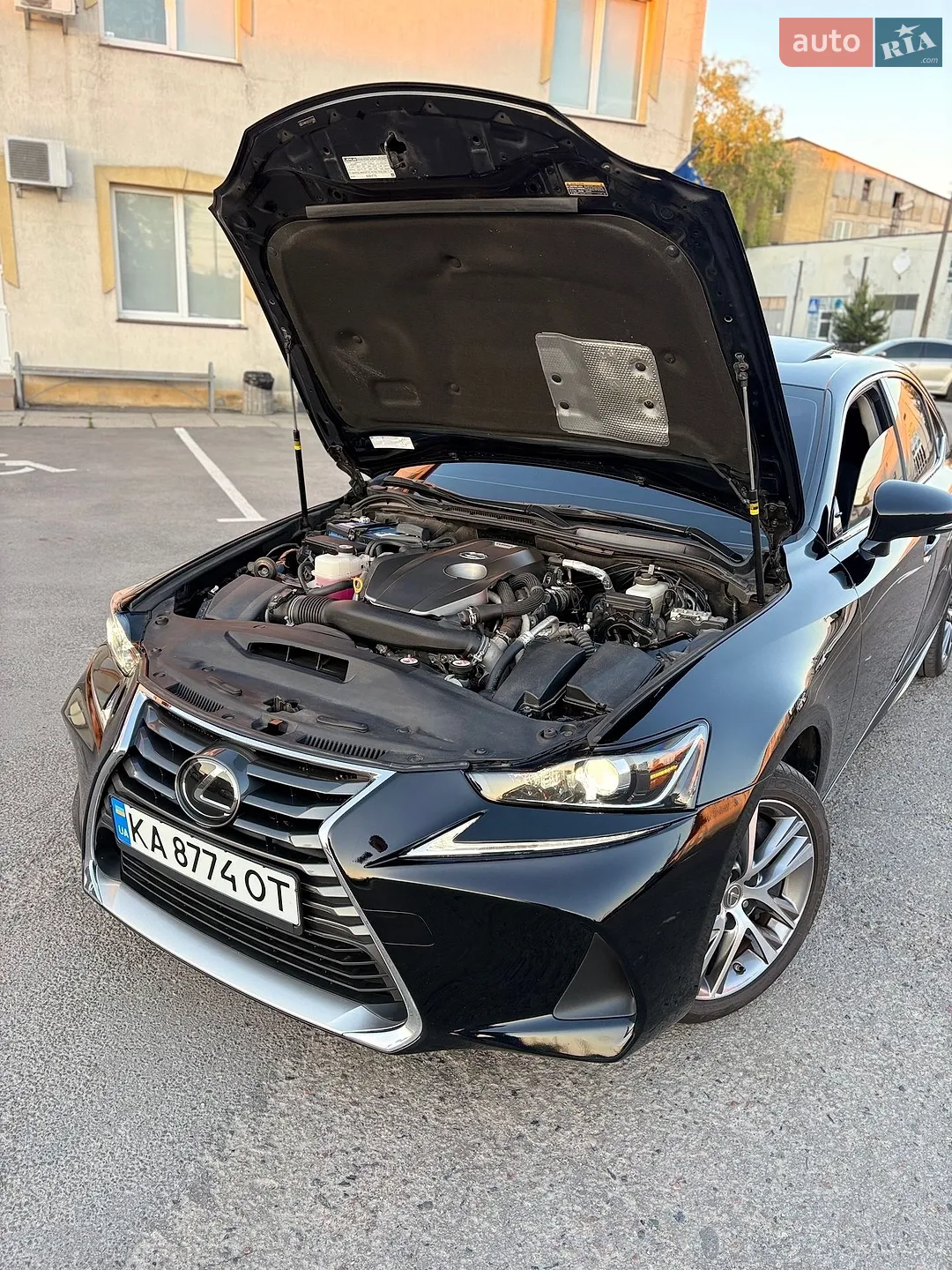 2020 Lexus IS - мініатюра 17